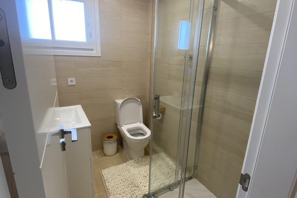 Apartments for rent in Marbella, bathroom