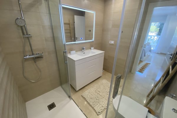Apartments for rent in Marbella, Main bathroom