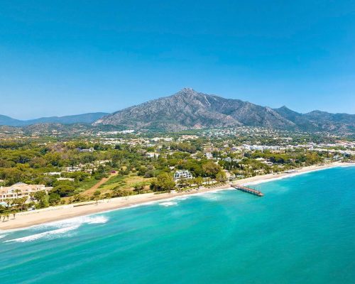 Apartments for rent in Marbella, beach next to the apartment