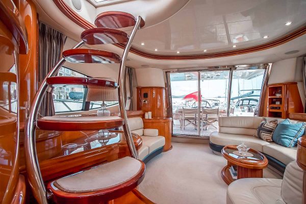 Rent our Yacht, common areas